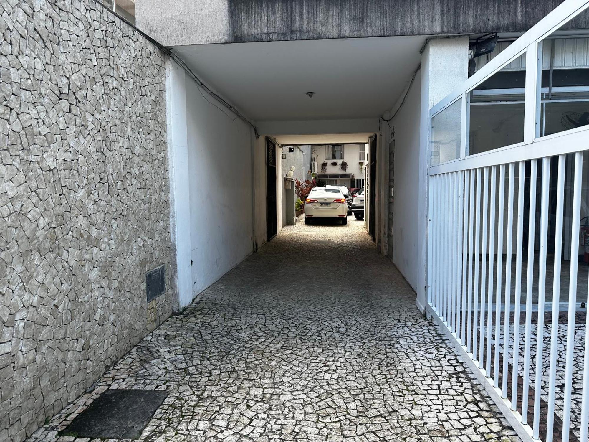 Dersalvador Emporio Barra